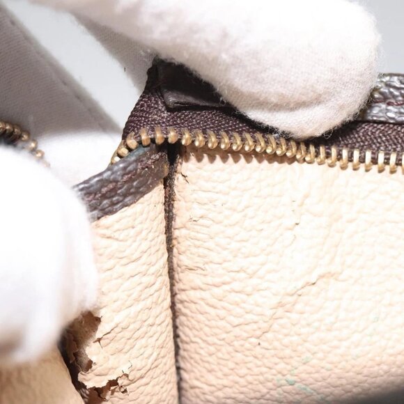 LOUIS VUITTON Monogram Poche Toilette 15 Pouch M47546 LV Auth 128258 - Picture 13 of 14